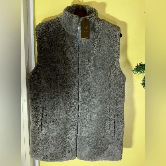 Janice Apparel NWT Ladies Sherpa Vest Grey One Size Fits Most - Picture 5 of 9
